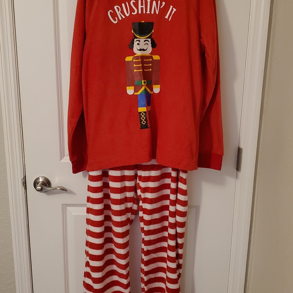 George pajama, medium, red white